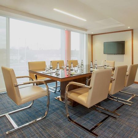 Hyatt Place West London Hayes Kültér fotó